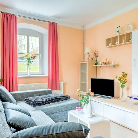 Tranquil Escape In Rauschenbach, Cleaning Included