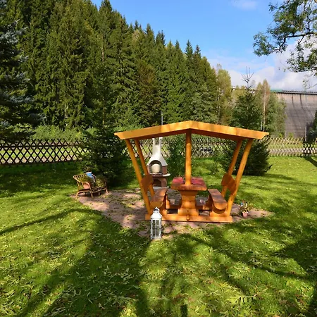 Apartment Tranquil Escape In Rauschenbach, Cleaning Included *