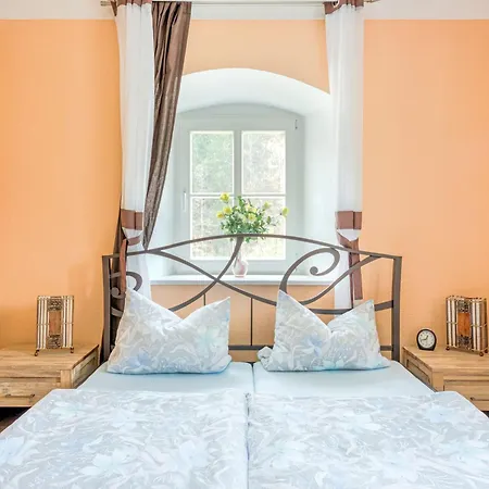 Apartment Tranquil Escape In Rauschenbach, Cleaning Included