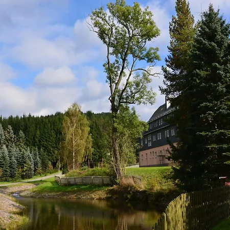 Tranquil Escape In Rauschenbach, Cleaning Included Apartment Rauschenbach